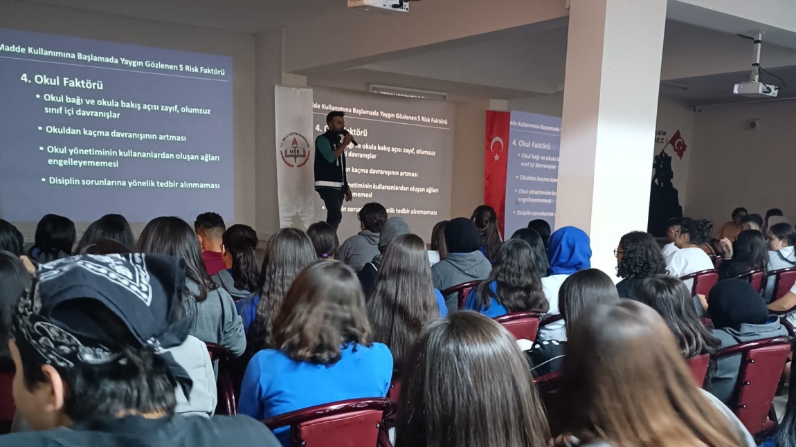 Bağımlılık ve Siber Suçlar Semineri