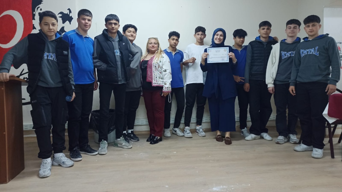Diyetisyen Rukiye YAZICIOĞLU'ndan Sağlıklı Beslenme Semineri